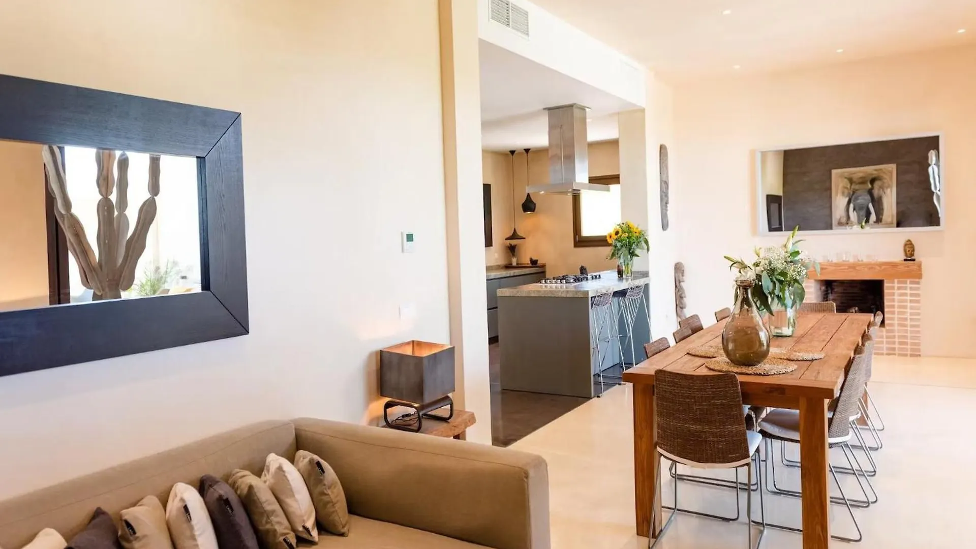 Stunning Villa With Gardens San José إسبانيا
